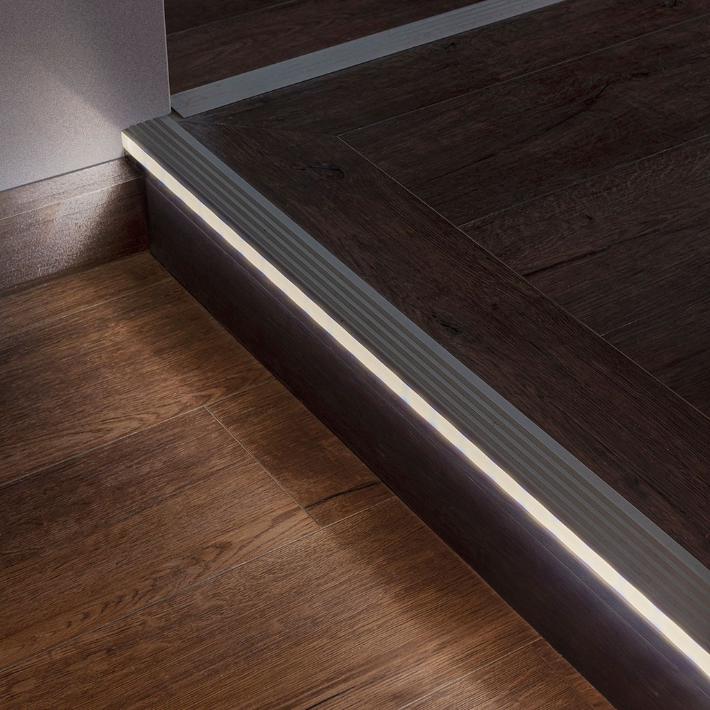 PROT. ESCALON LED 22mm MATE 3955