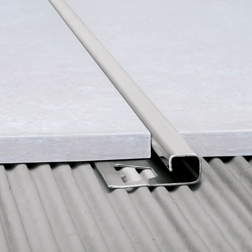 [21024] Varilla Terminación Cuadrada Acero Inoxidable Brillante 10mm 1810